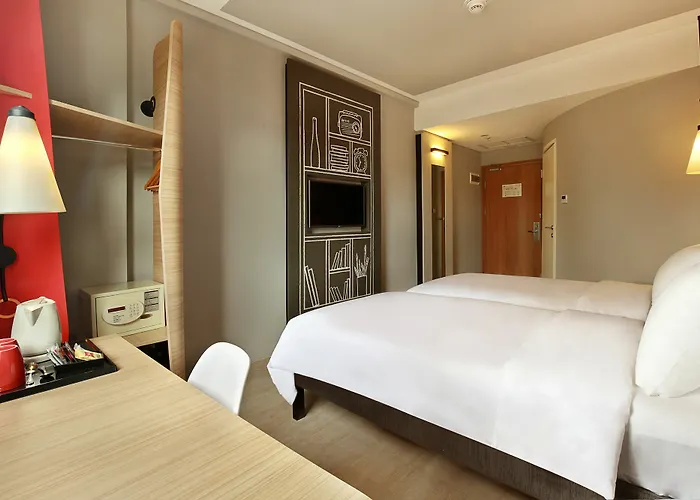 Hotel Ibis Bali Street Legian (Bali)